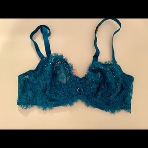 Victoria’s Secret blue lace bra